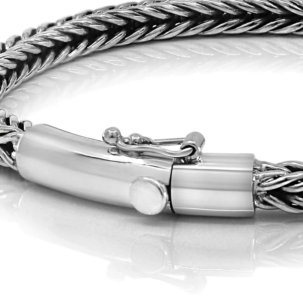 Slithering Silver
